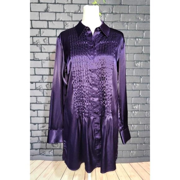 Chico's Tops - Chico's Women's Long Sleeved Pin Tuck Front Purple Satin Tunic sz. 1